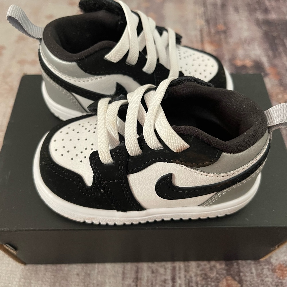 Jordan 1 Low Baby sneakers